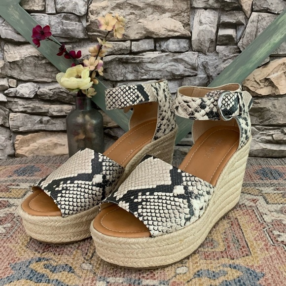 #03 Nine West Adell Snake Espadrille Platform Wedge Heel Sandals Shoes Women’s 8 - Picture 2 of 7